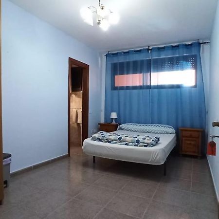 Los Cristianos Centro, Room With A Private Bathroom In Shared Apartment Arona  Exteriör bild